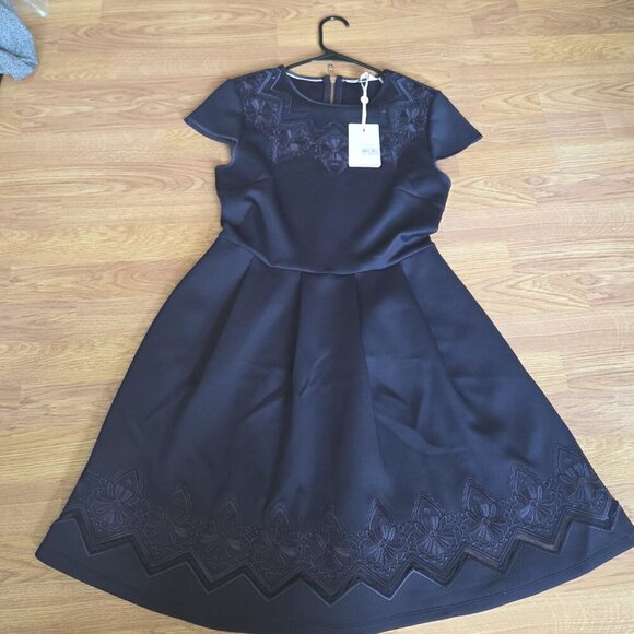 Ted Baker Dress US 6 Cheskka Lace and Mesh Skater Dress NWT $315 - Picture 8 of 15